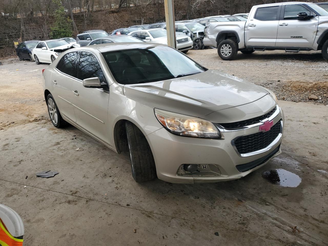 2014 Chevrolet Malibu - Image 4