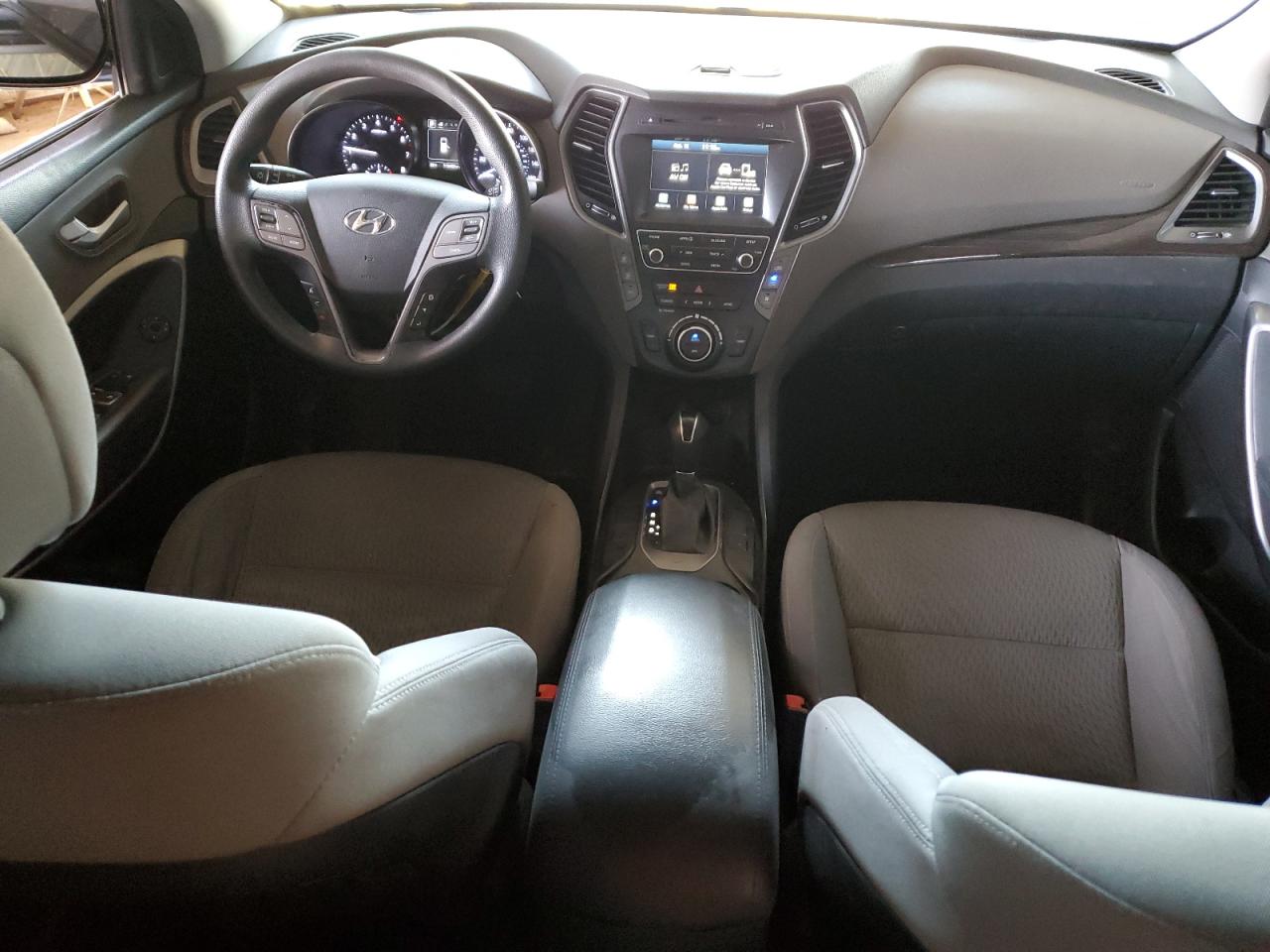 2017 Hyundai Santa Fe - Image 8