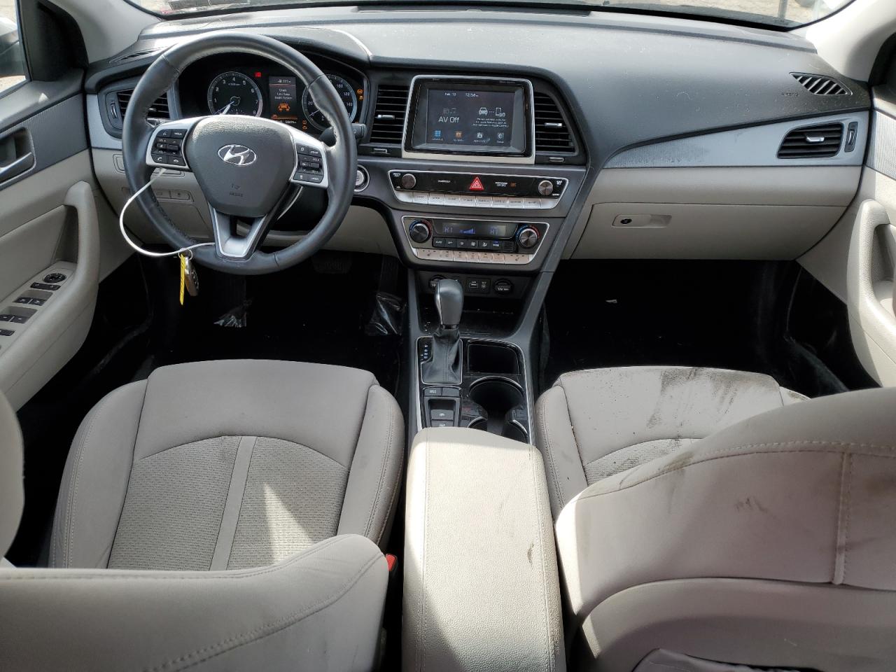 2019 Hyundai Sonata - Image 8