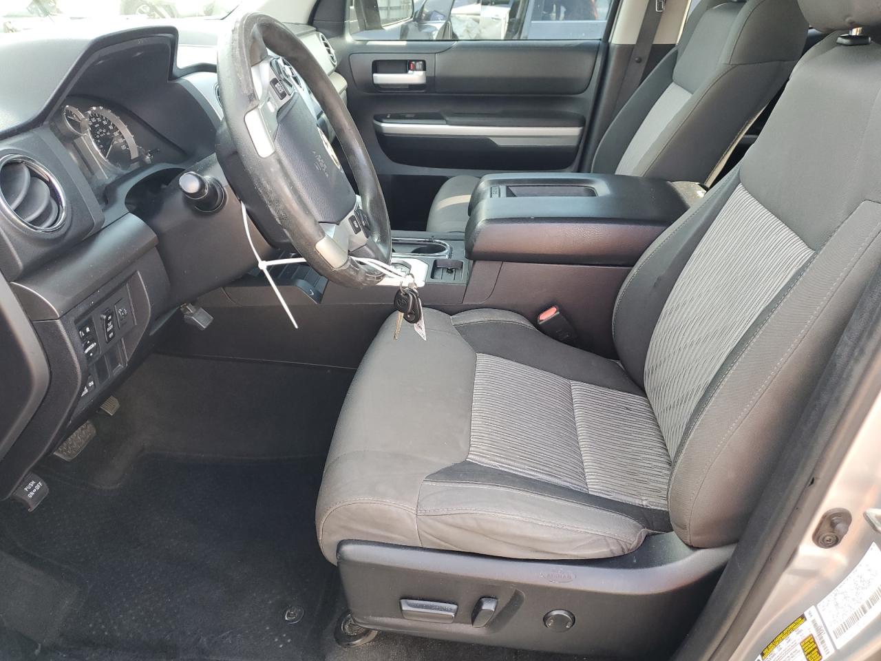 2014 Toyota Tundra - Image 7