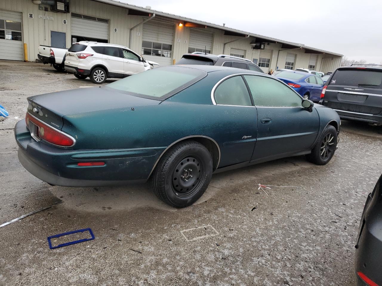 1998 Buick Riviera - Image 3