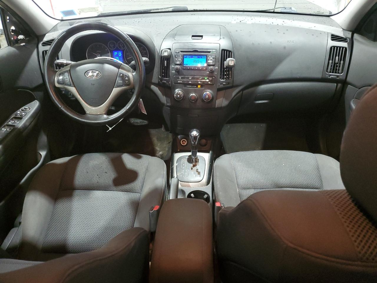 2009 Hyundai Elantra - Image 8