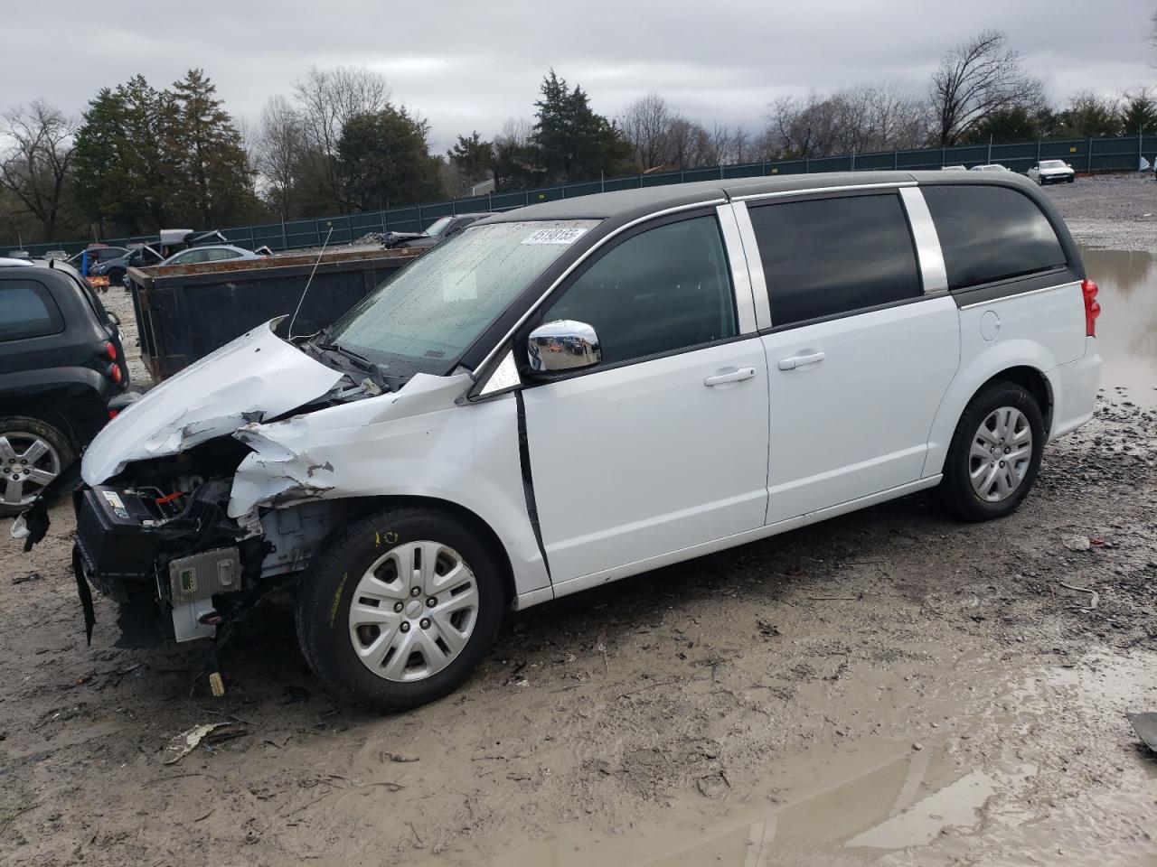 2018 Dodge Caravan - Image 1