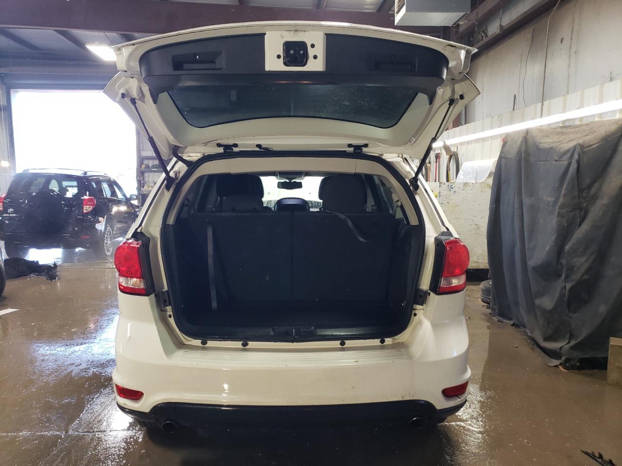 2012 Dodge Journey - Image 6