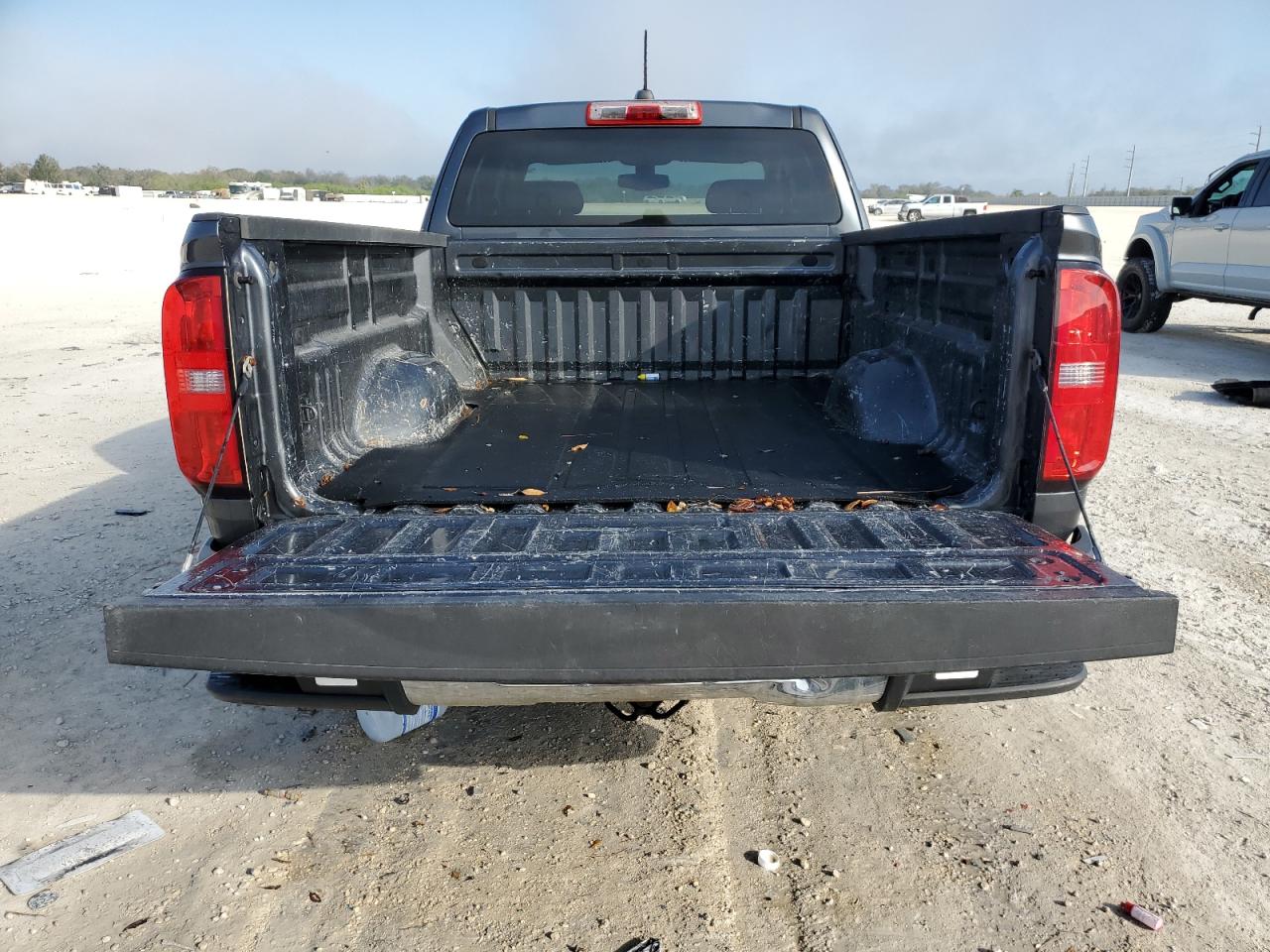 2016 Chevrolet Colorado - Image 6