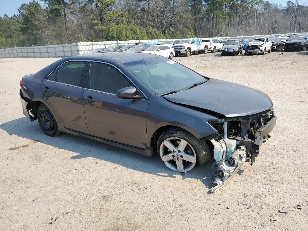 2013 Toyota Camry - Image 4
