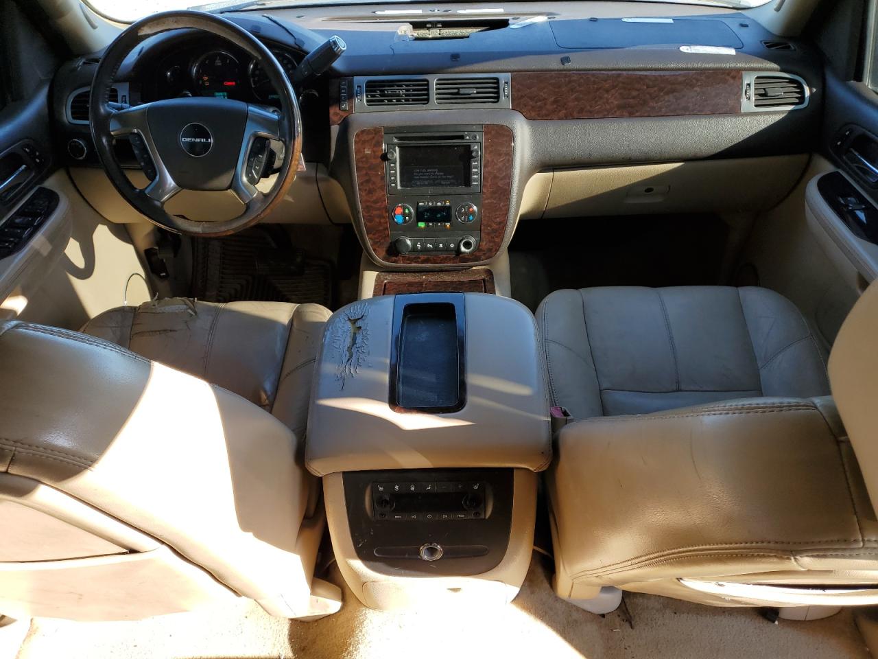 2007 GMC Yukon - Image 8