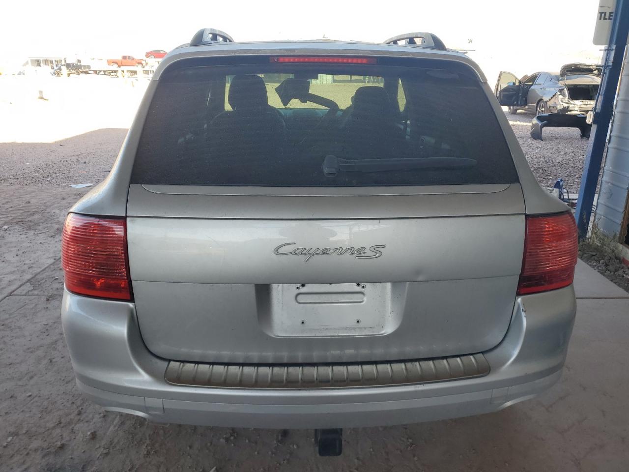 2005 Porsche Cayenne - Image 6