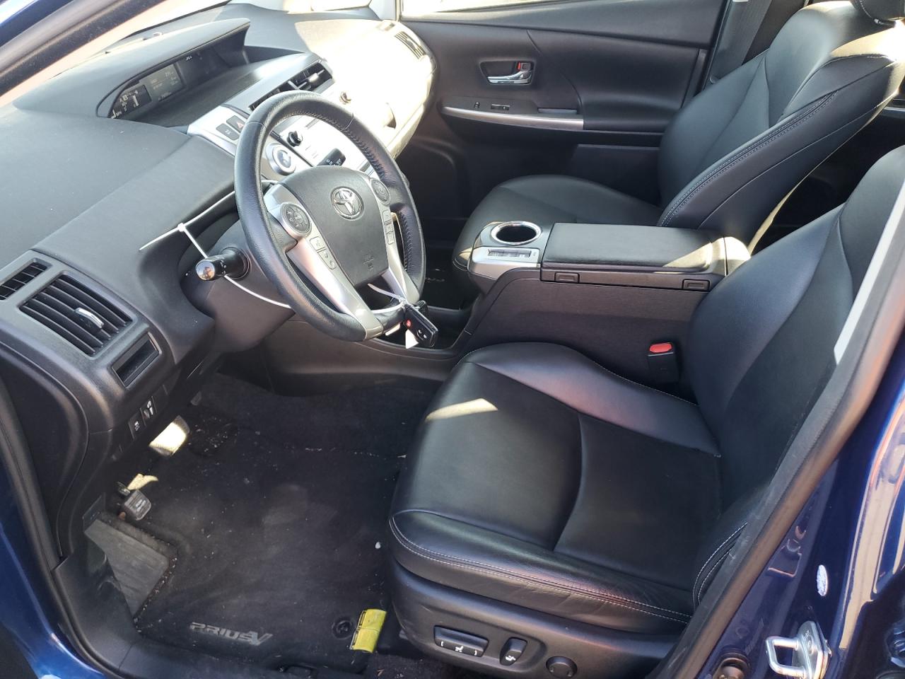 2015 Toyota Prius - Image 7