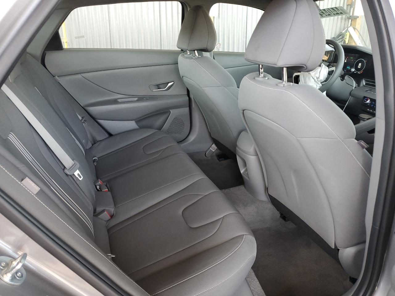 2024 Hyundai Elantra - Image 10