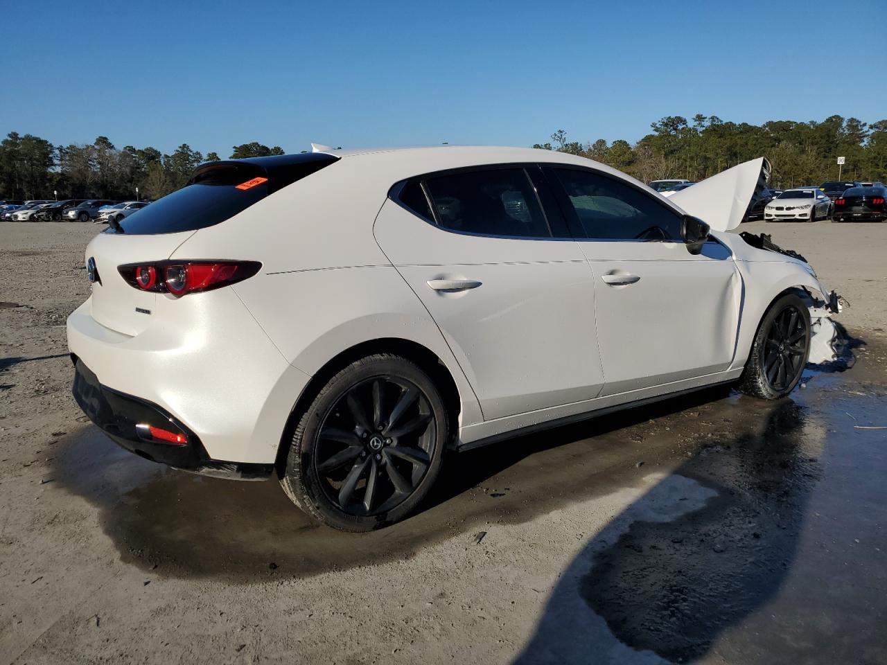 2021 Mazda 3 - Image 3