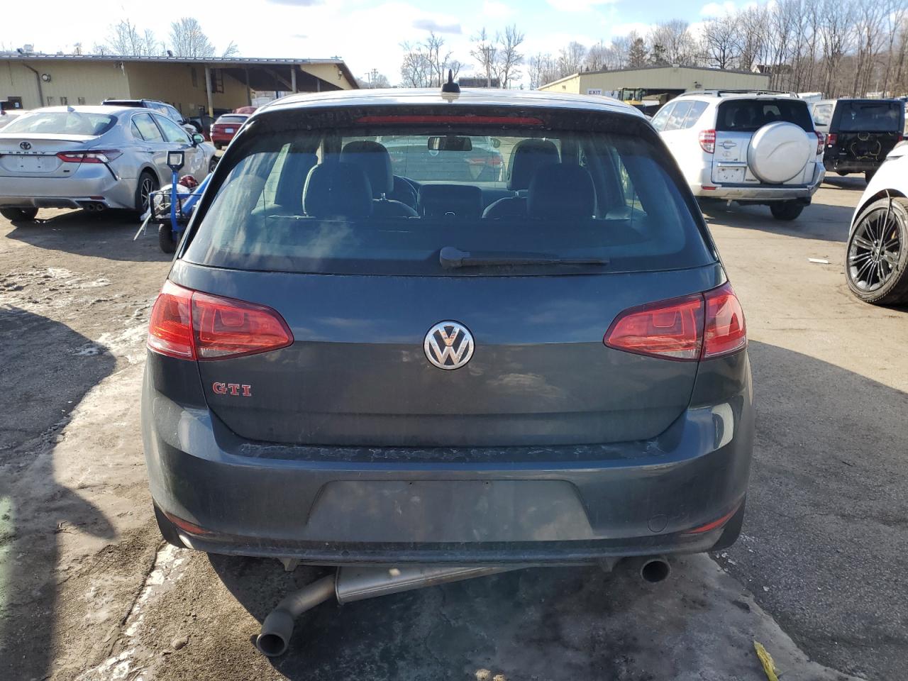 2017 Volkswagen GTI - Image 6
