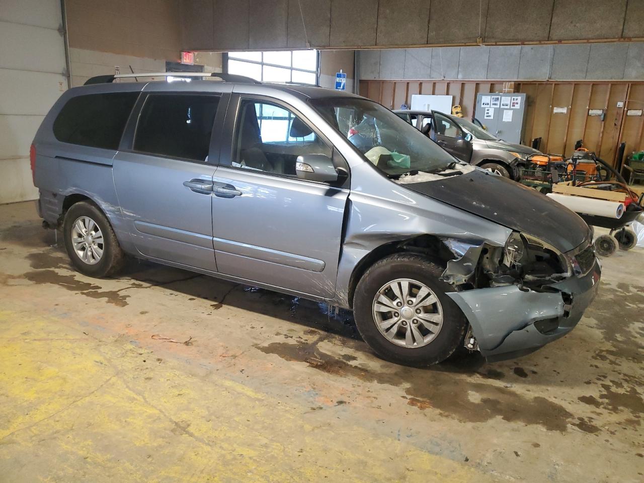 2012 Kia Sedona - Image 4