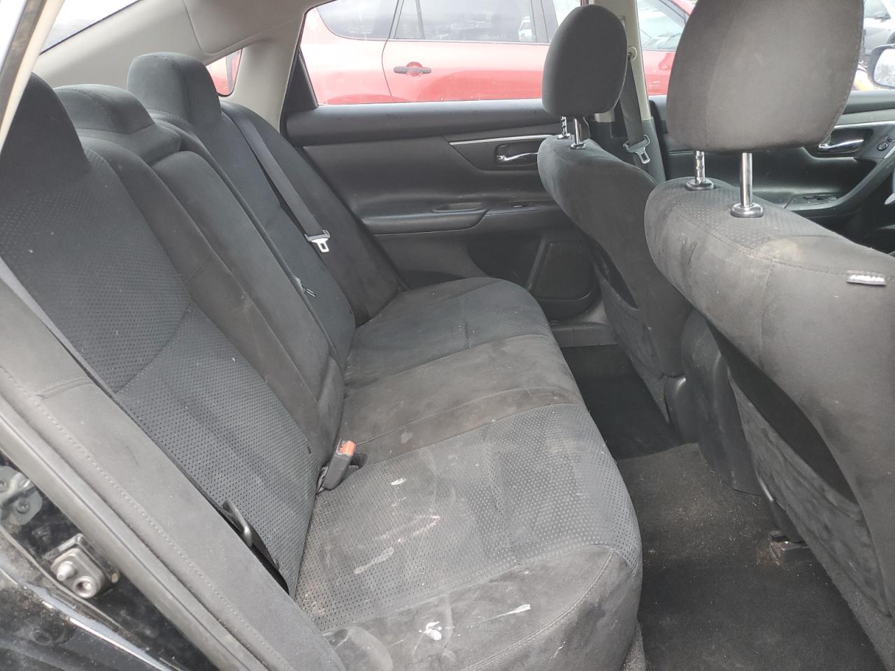 2015 Nissan Altima - Image 10