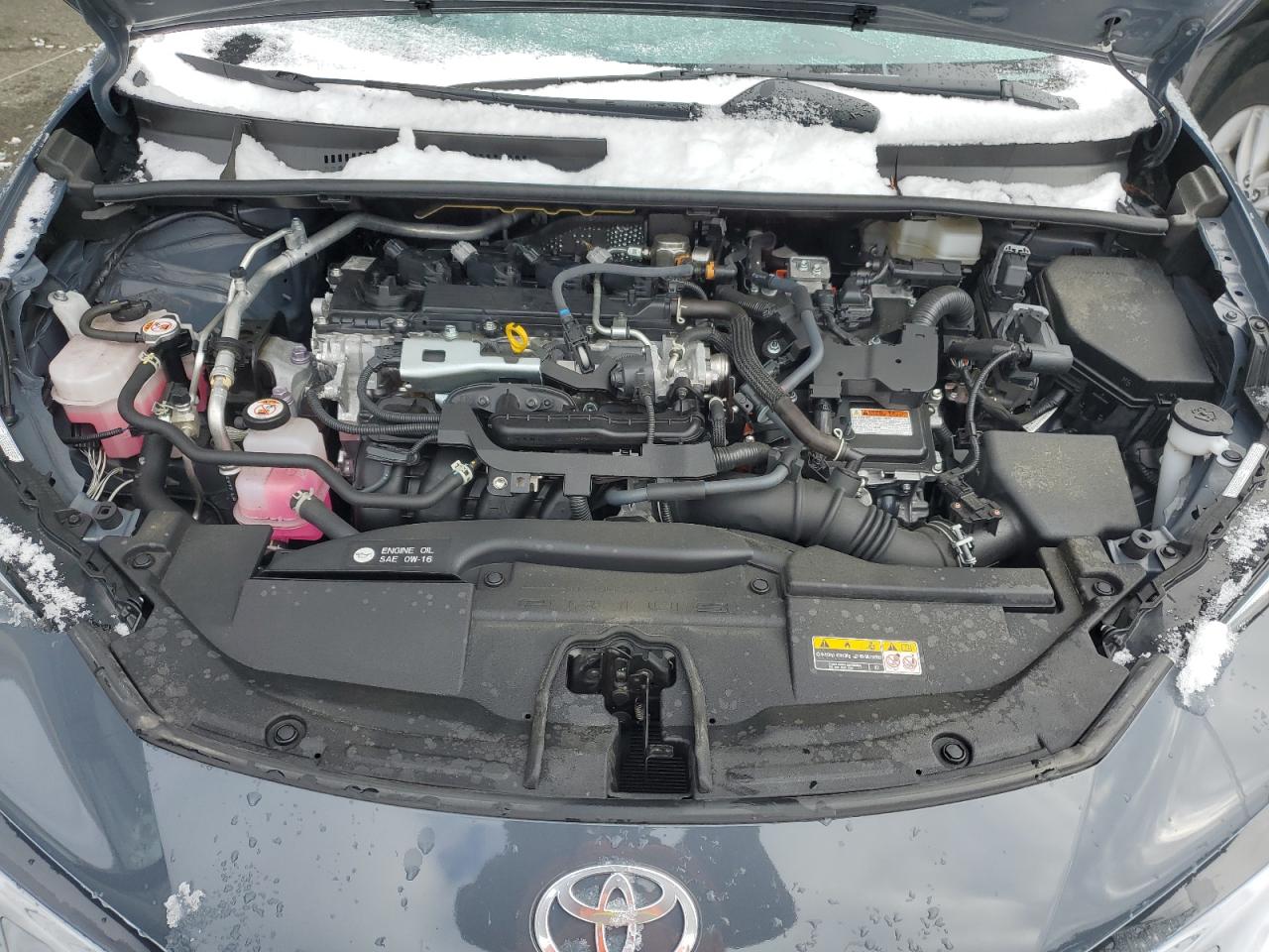 2024 Toyota Prius - Image 11