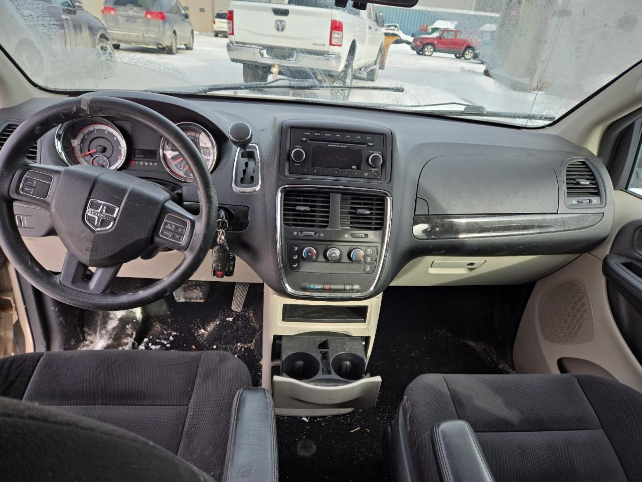 2014 Dodge Caravan - Image 8