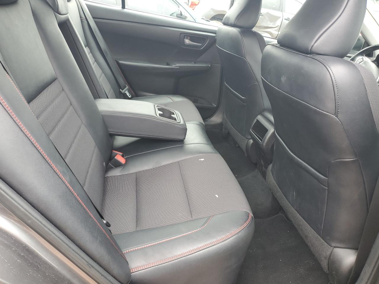 2016 Toyota Camry - Image 10