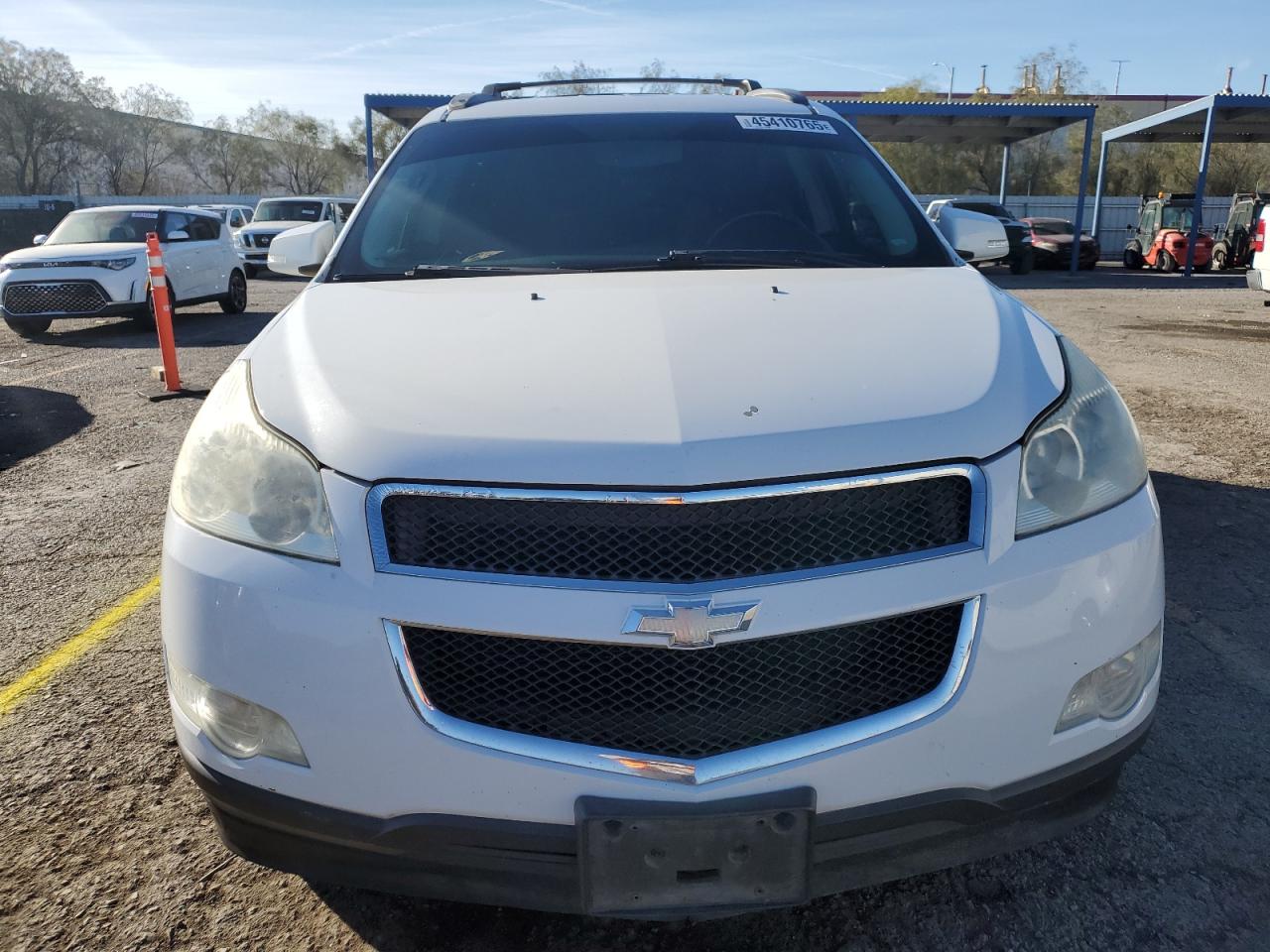 2009 Chevrolet Traverse - Image 5