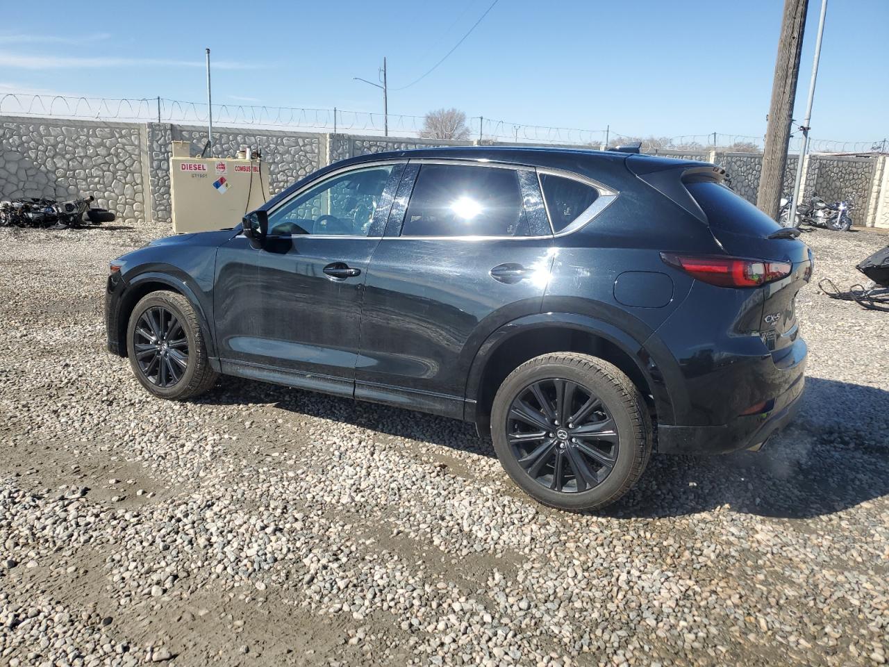 2023 Mazda CX-5 - Image 2