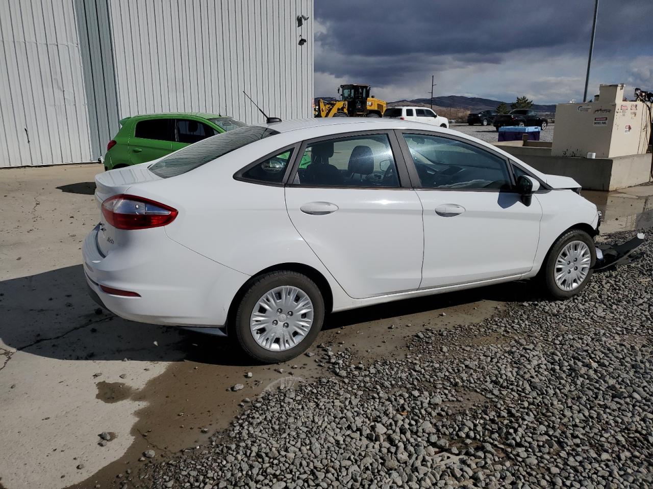 2018 Ford Fiesta - Image 3