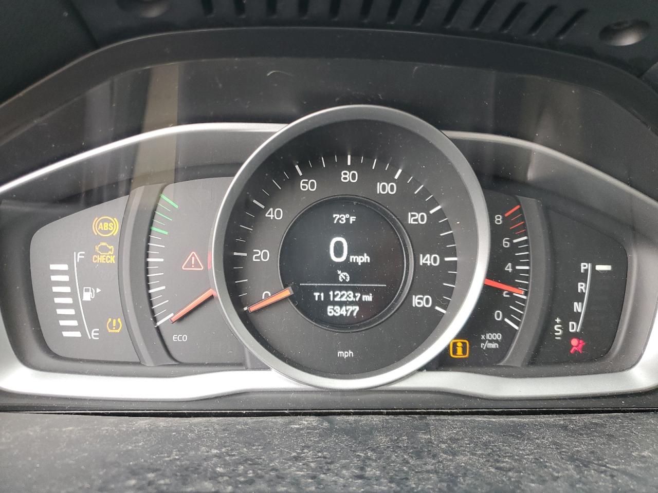 2017 Volvo S60 - Image 9