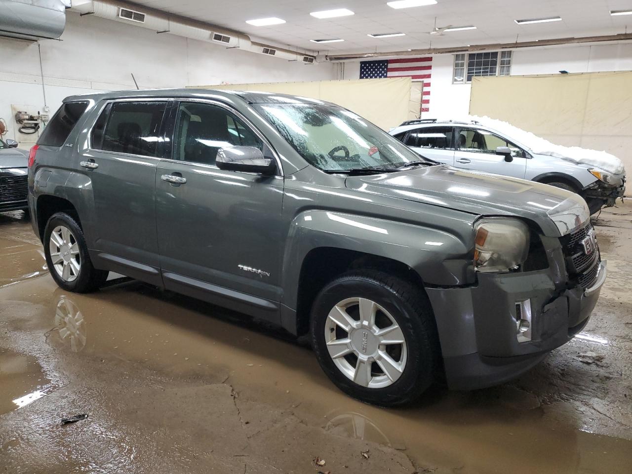 2013 GMC Terrain - Image 4