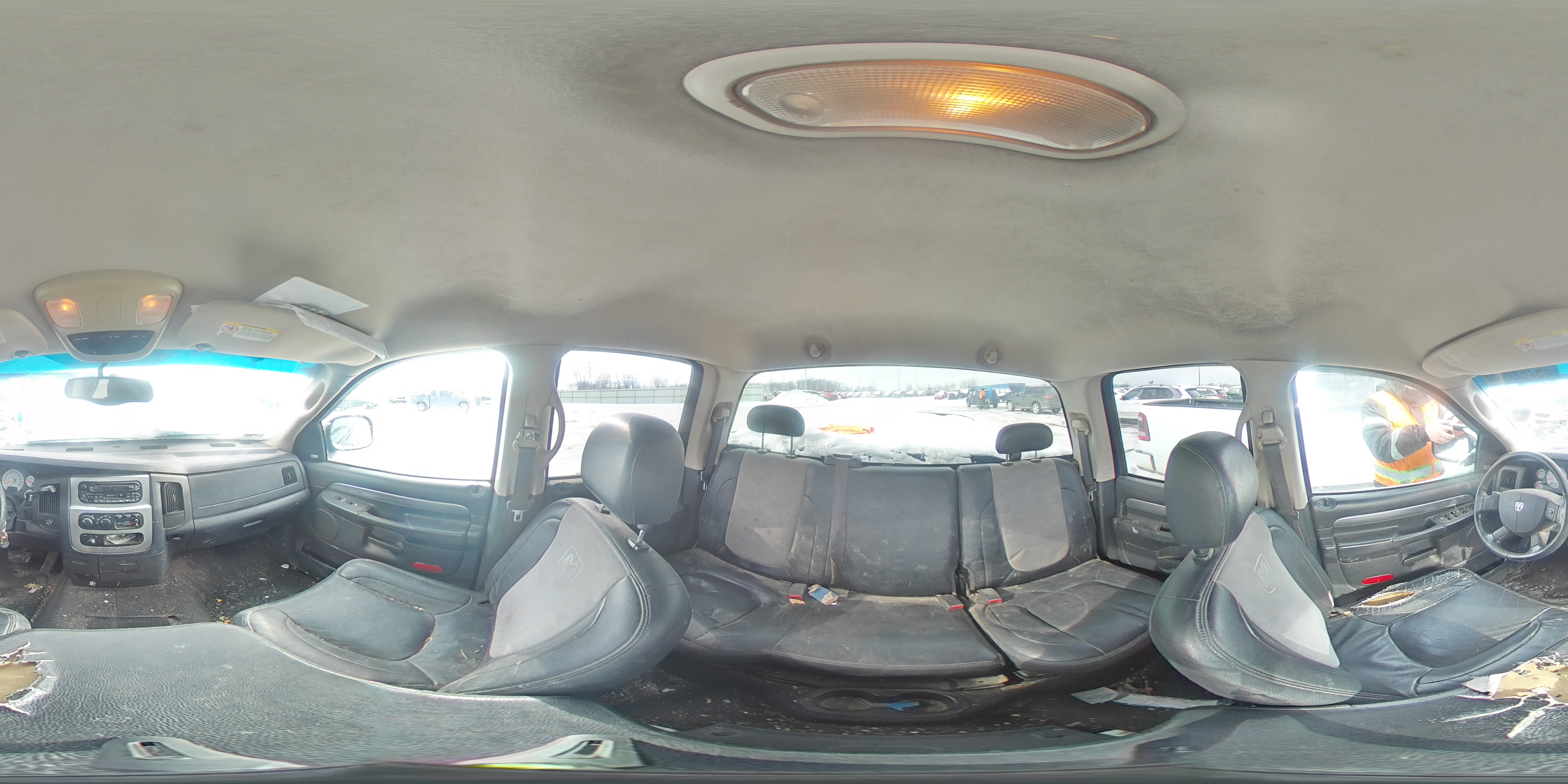 2005 Dodge RAM - Image 13