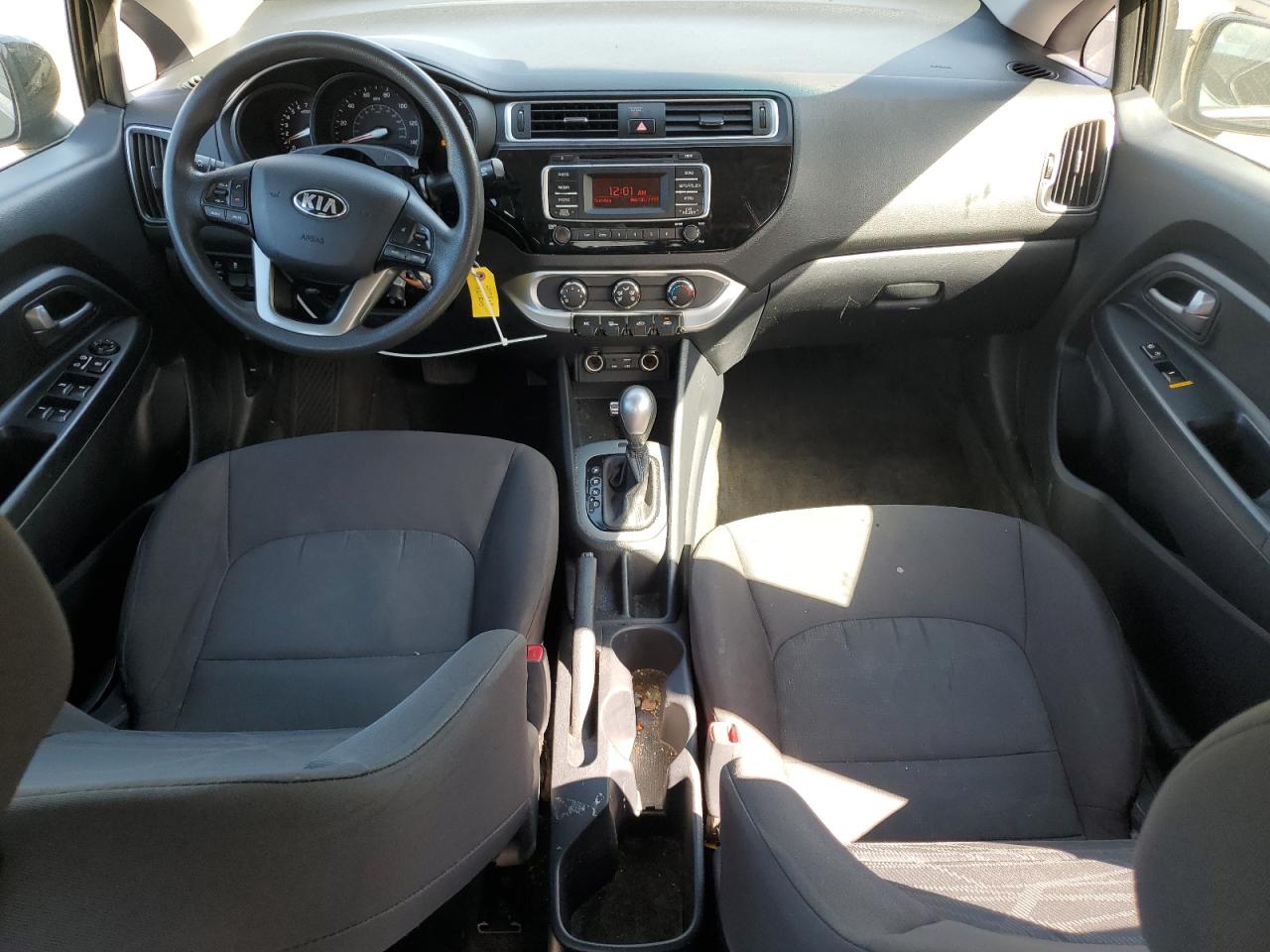 2017 Kia Rio - Image 8