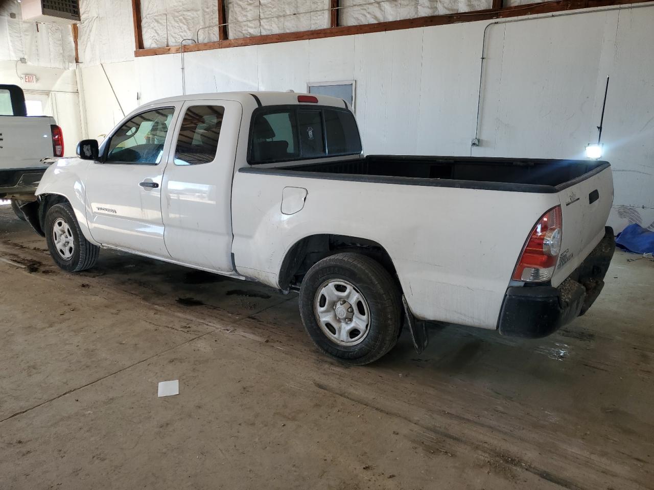 2009 Toyota Tacoma - Image 2