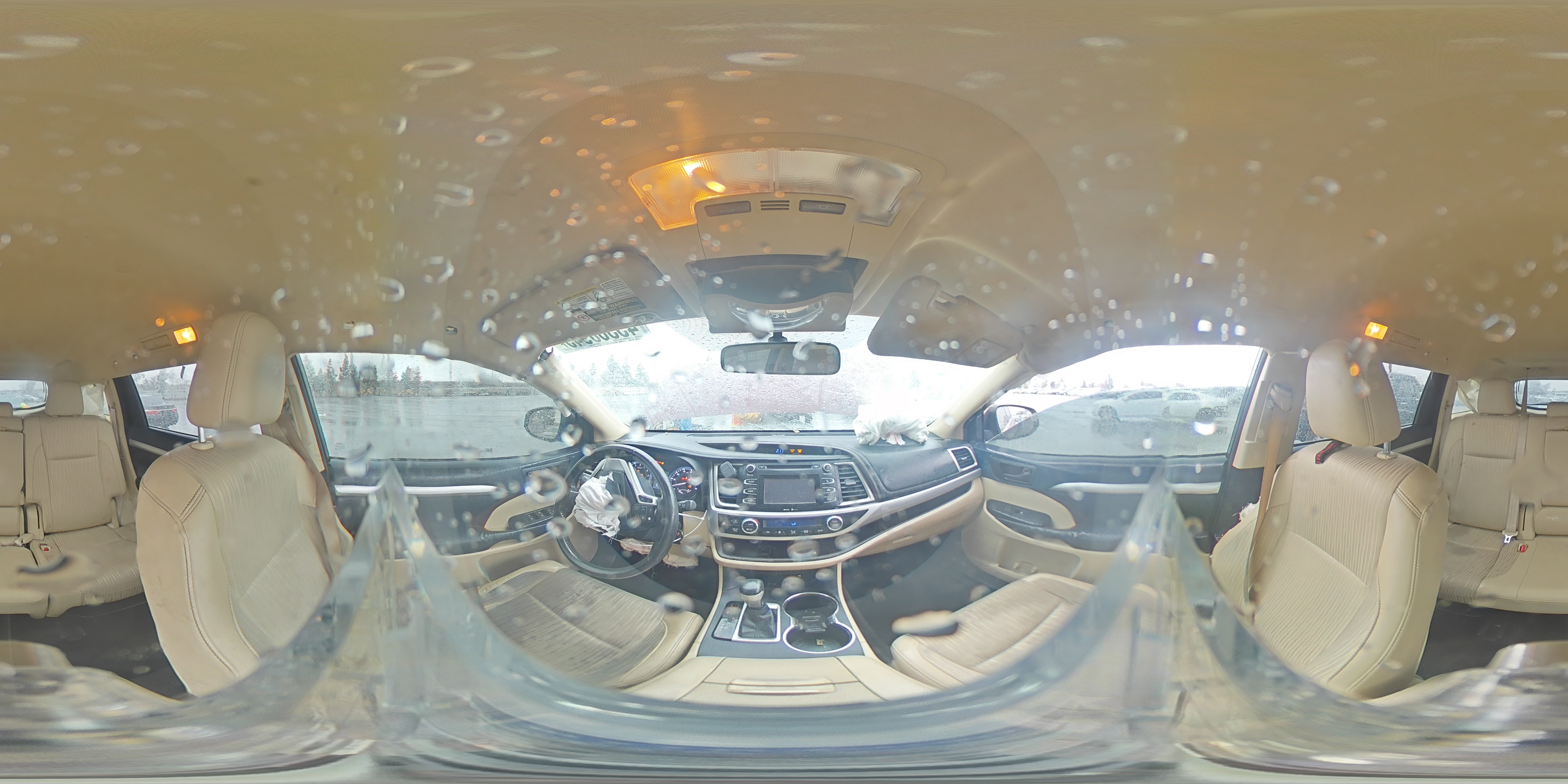 2014 Toyota Highlander - Image 13