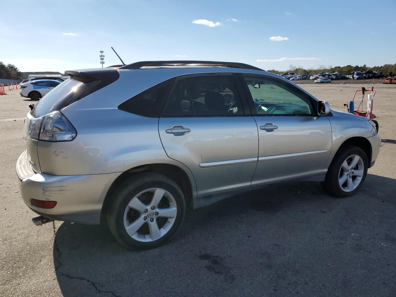 2005 Lexus RX - Image 3