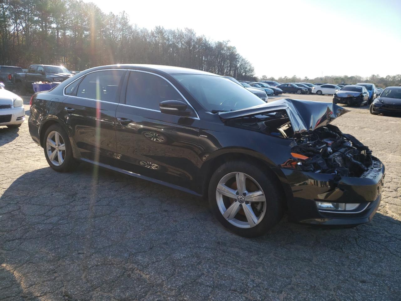 2015 Volkswagen Passat - Image 4