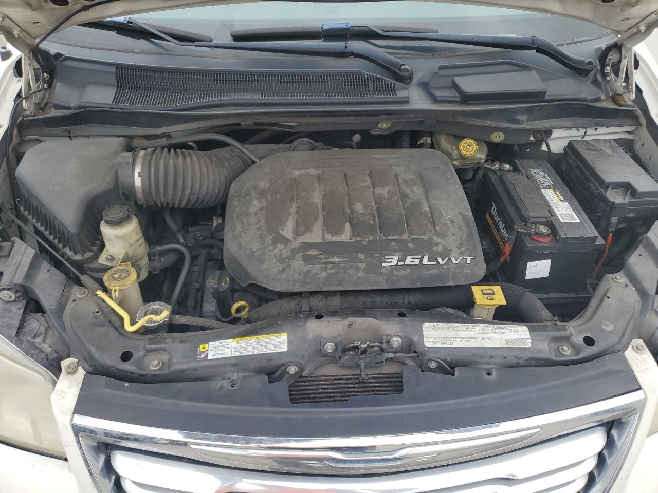 2012 Chrysler Town & Country - Image 12