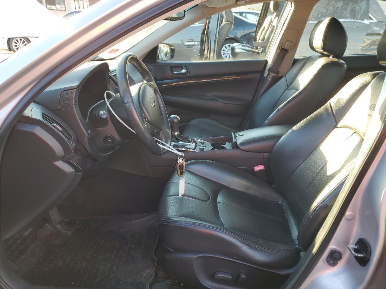 2013 Infiniti G - Image 7