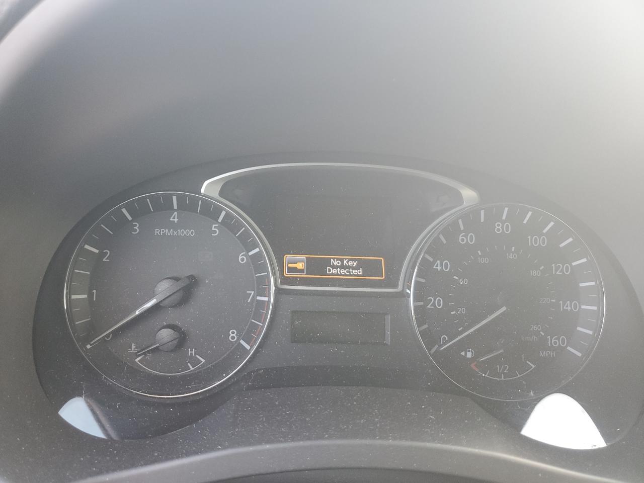 2015 Nissan Altima - Image 9