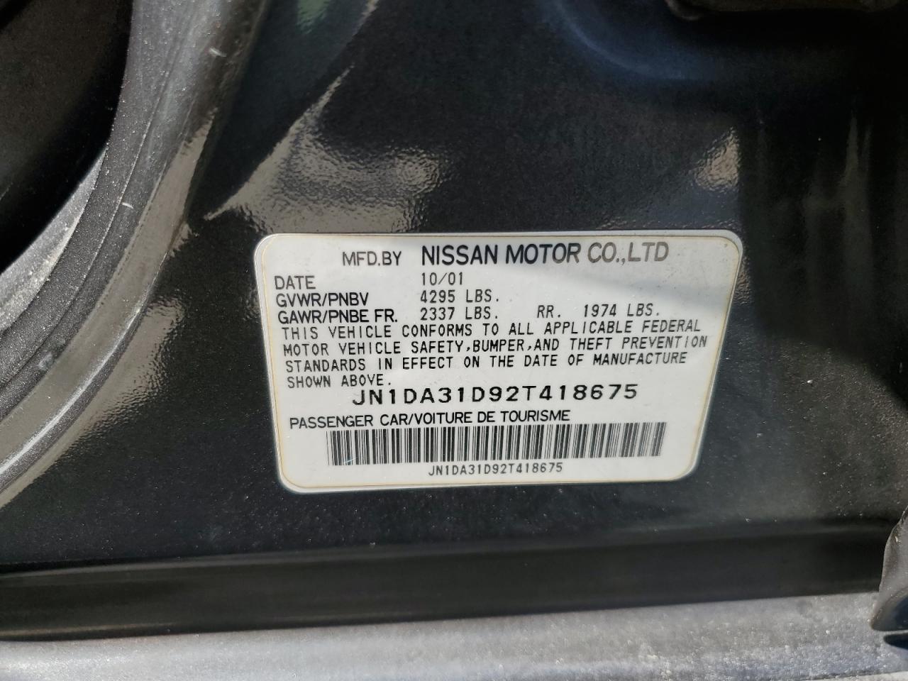 2002 Nissan Maxima - Image 12