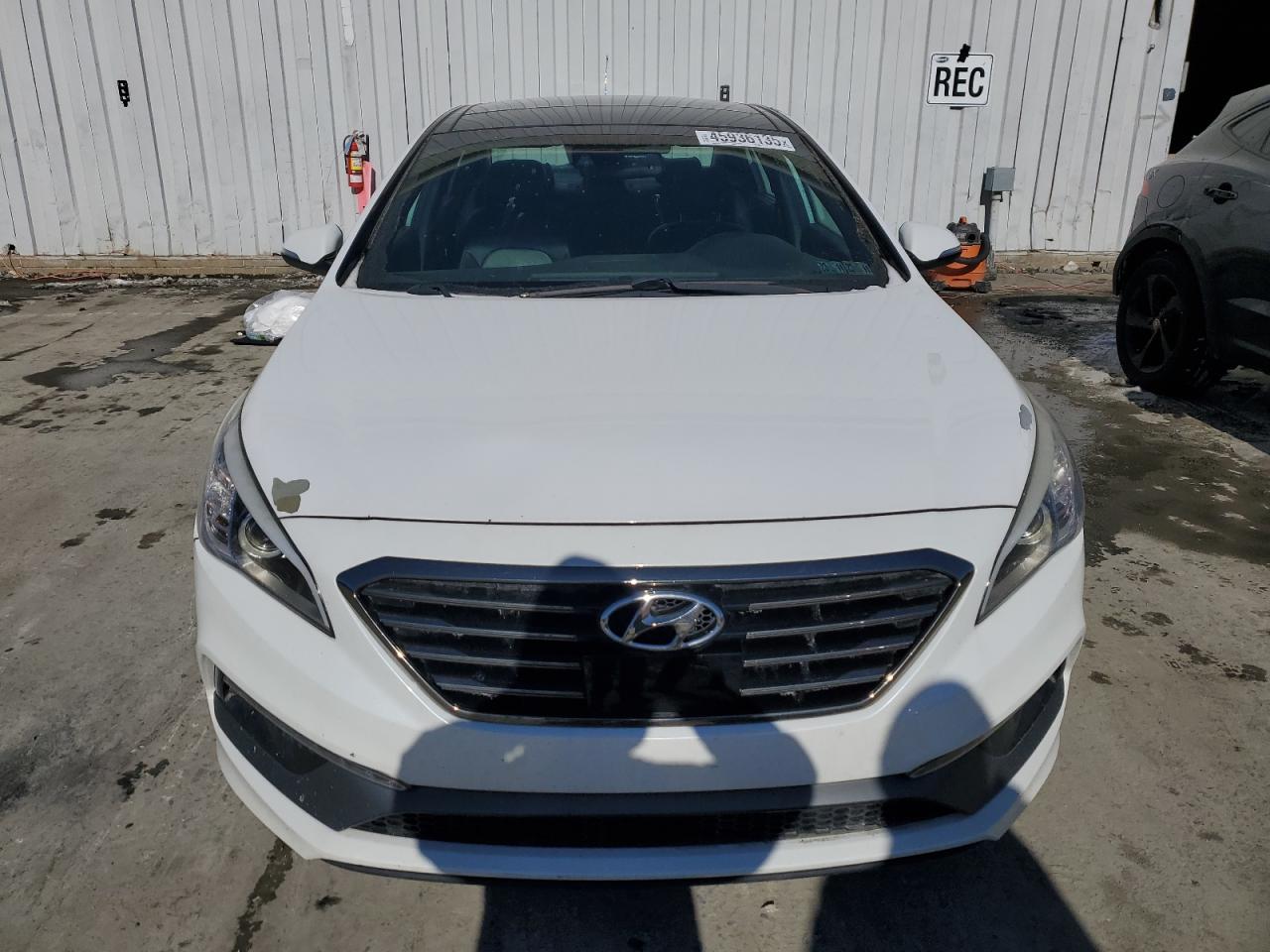 2015 Hyundai Sonata - Image 5