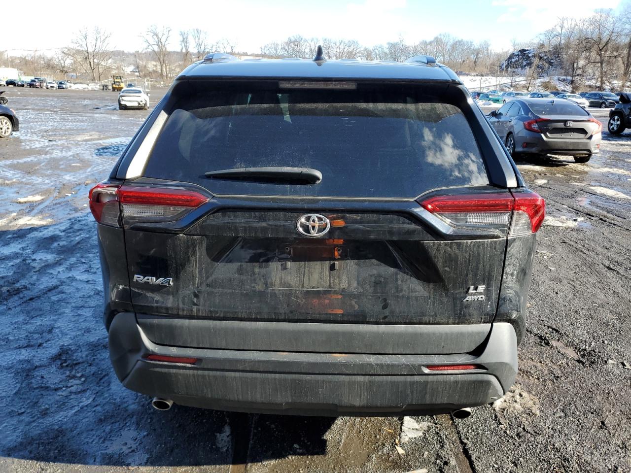 2019 Toyota RAV 4 - Image 6