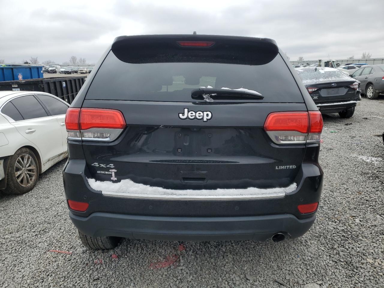 2017 Jeep Grand Cherokee - Image 6