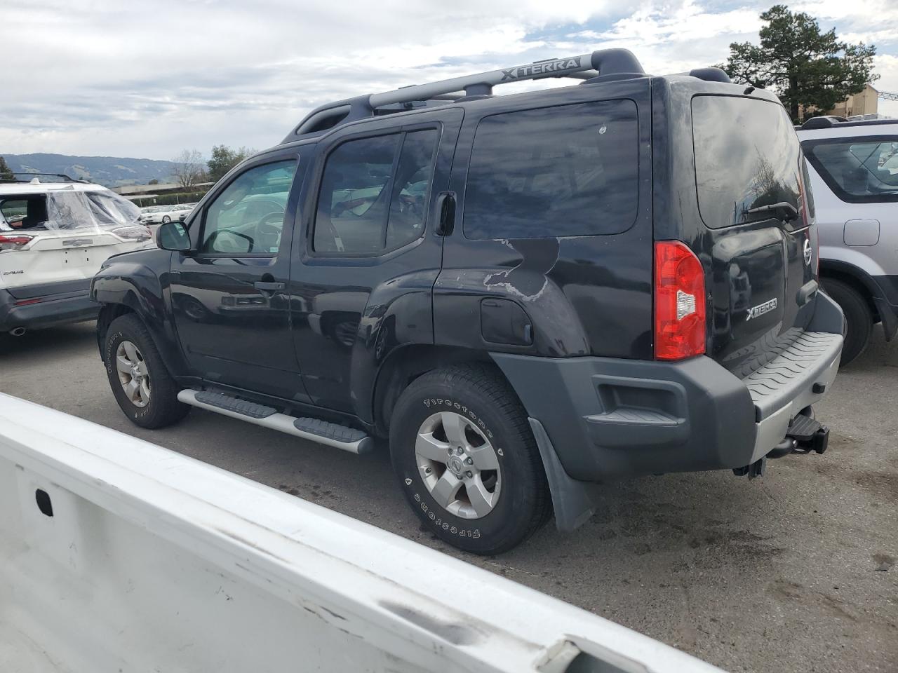 2010 Nissan XTerra - Image 2