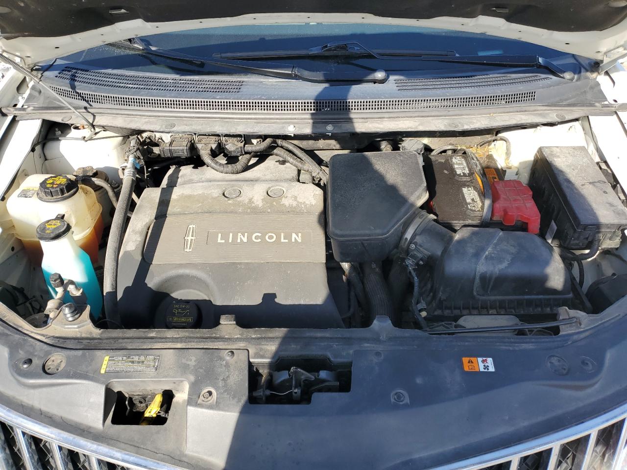 2013 Lincoln MKX - Image 11