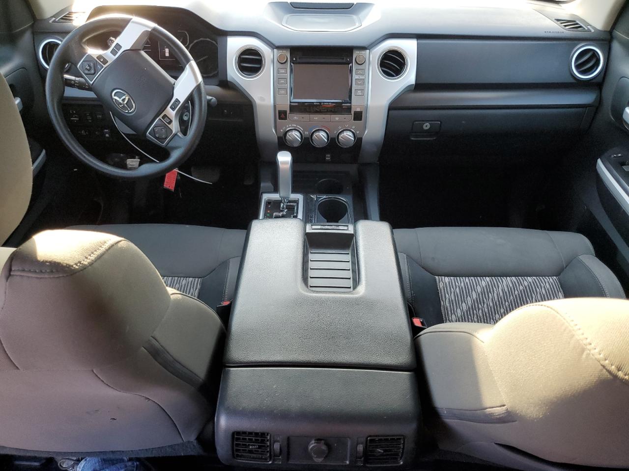 2018 Toyota Tundra - Image 8