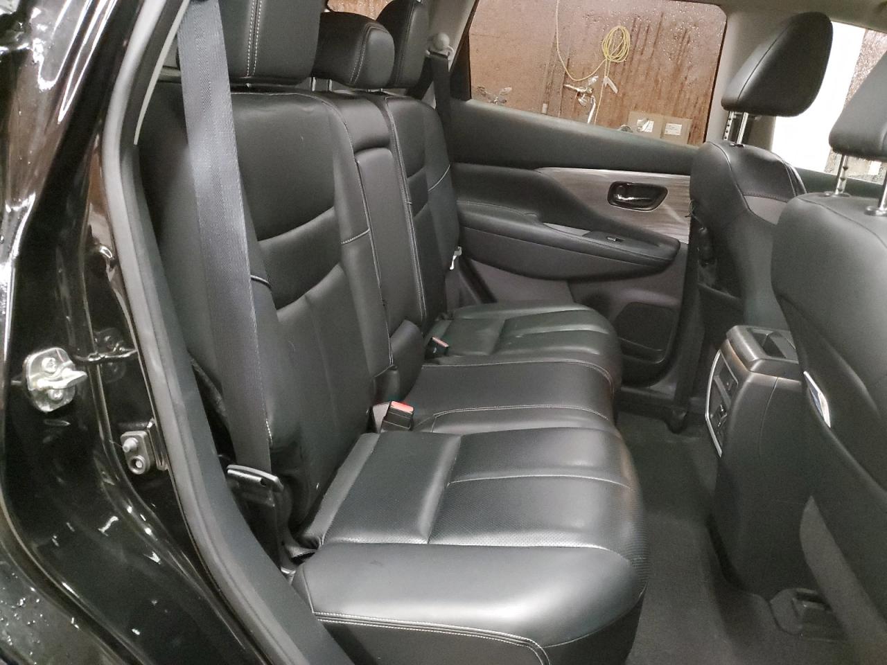 2016 Nissan Murano - Image 11