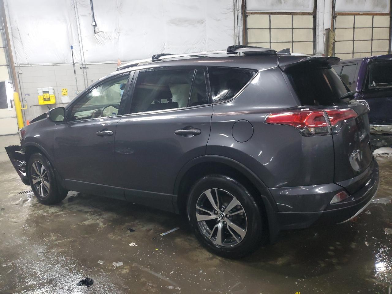 JTMRFREV3JJ723562 TOYOTA RAV4 2018