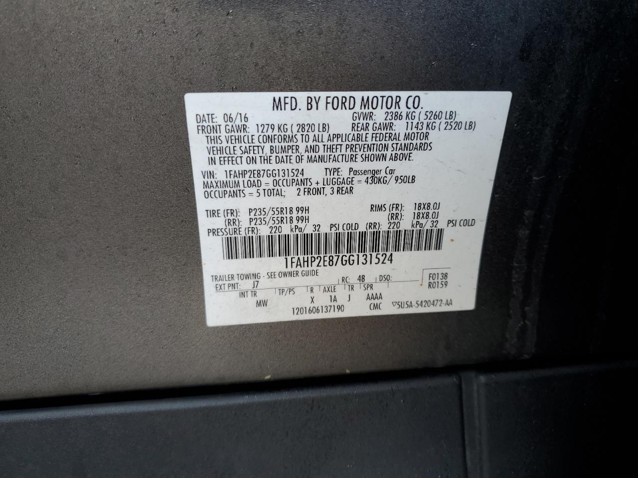 2016 Ford Taurus - Image 12