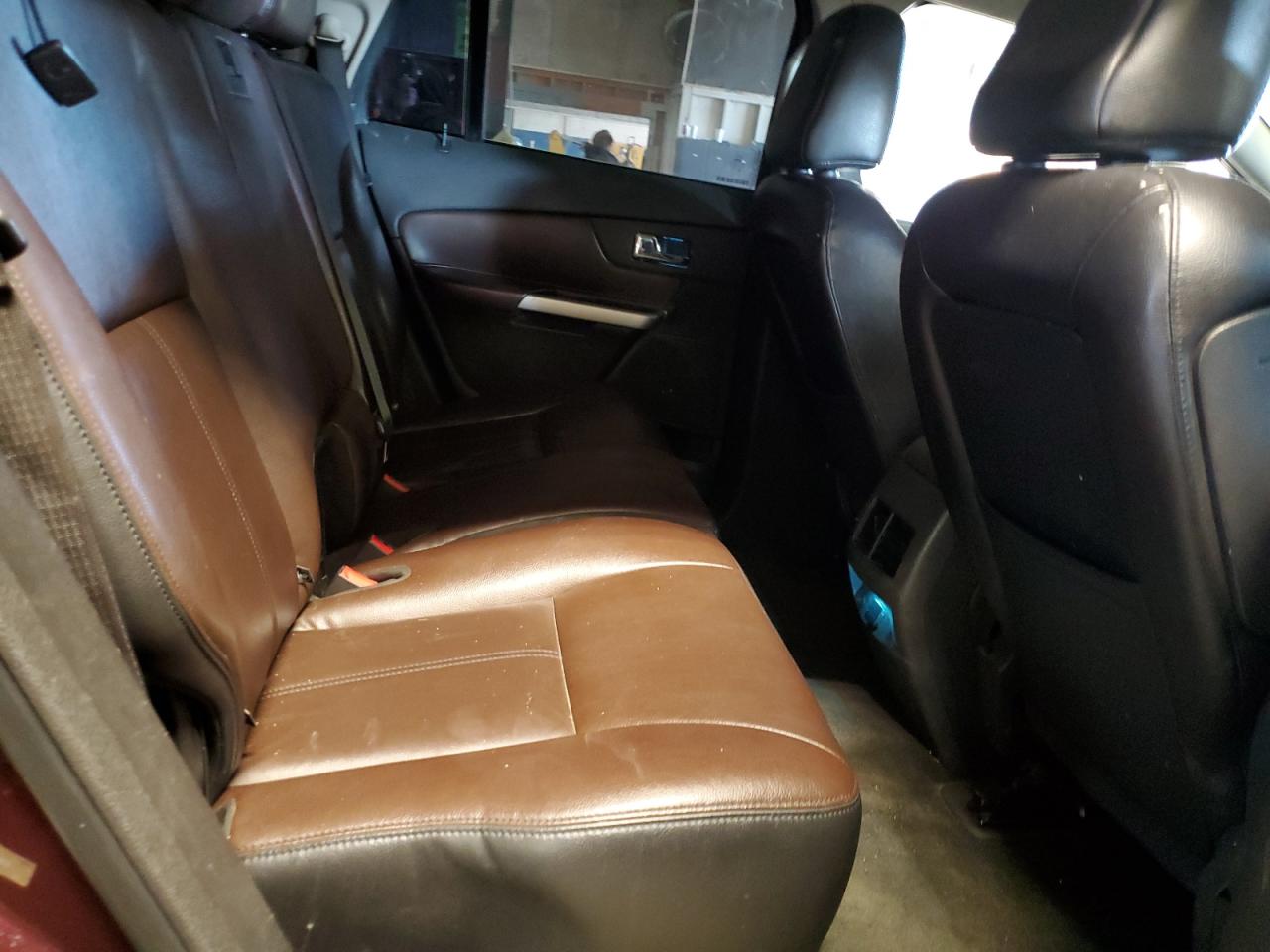 2011 Ford Edge - Image 11