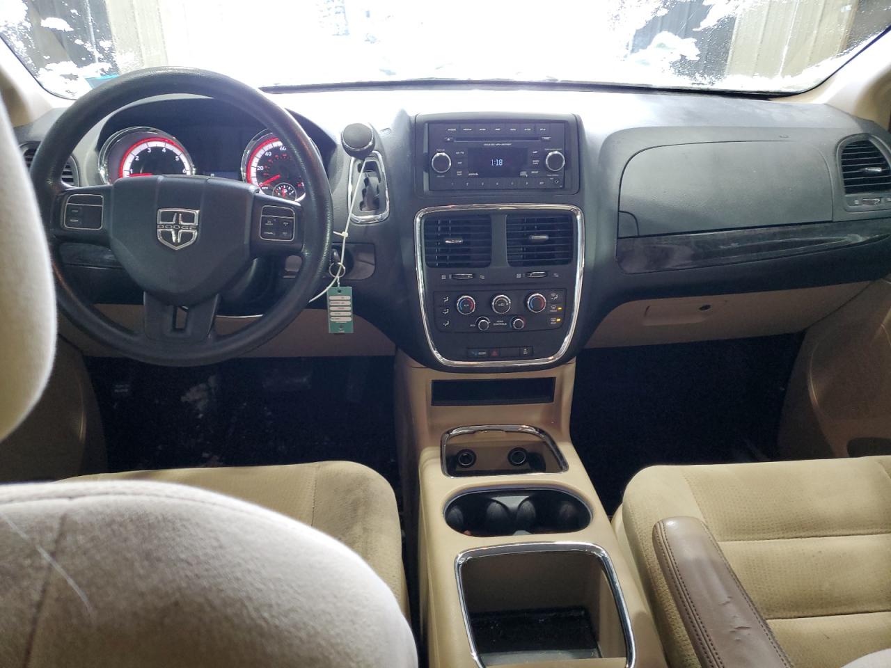 2015 Dodge Caravan - Image 8