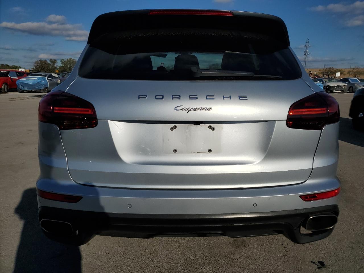 2017 Porsche Cayenne - Image 6