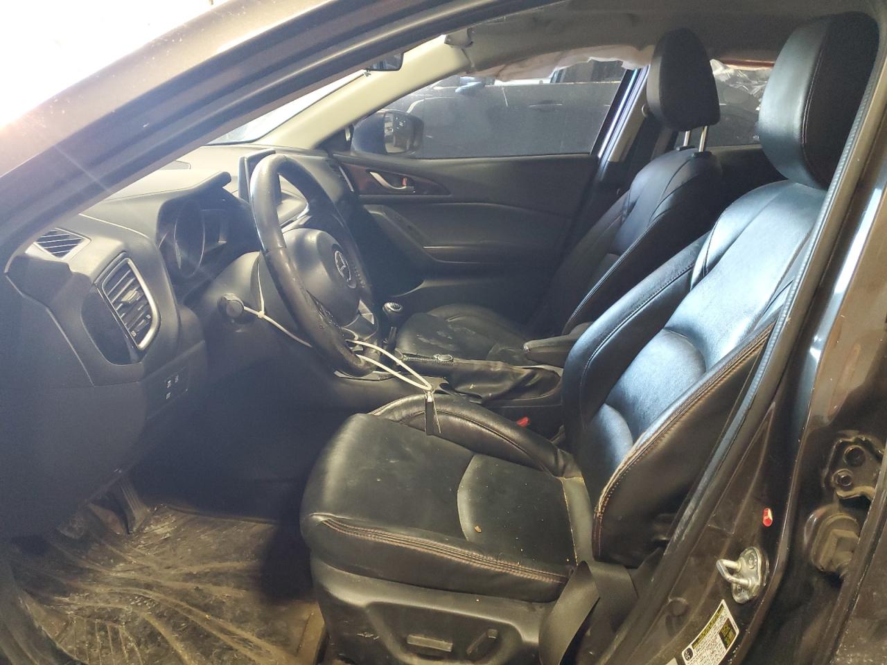 2014 Mazda 3 - Image 7