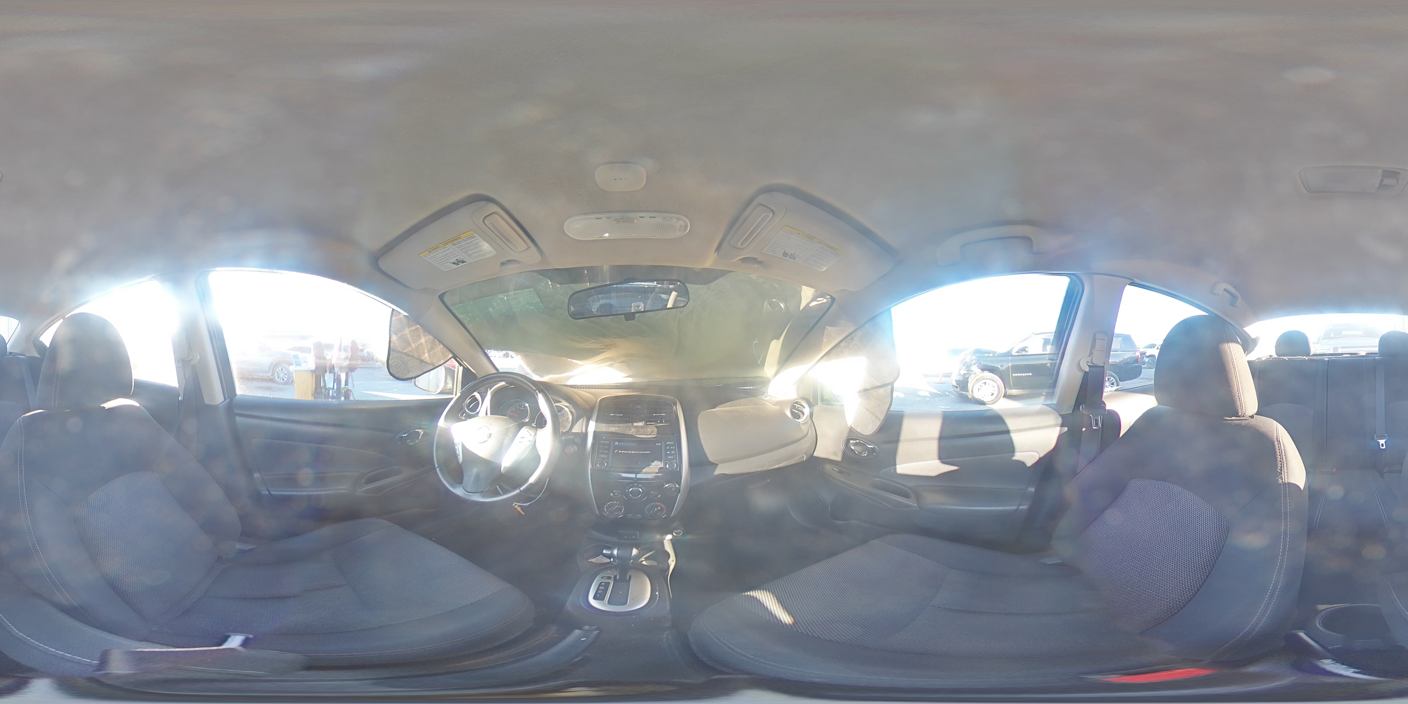 2017 Nissan Versa - Image 12